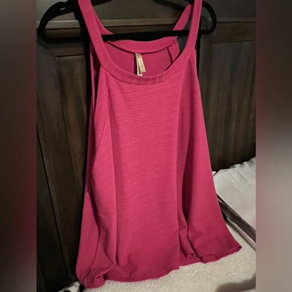 3x tank - Picture 2 of 3